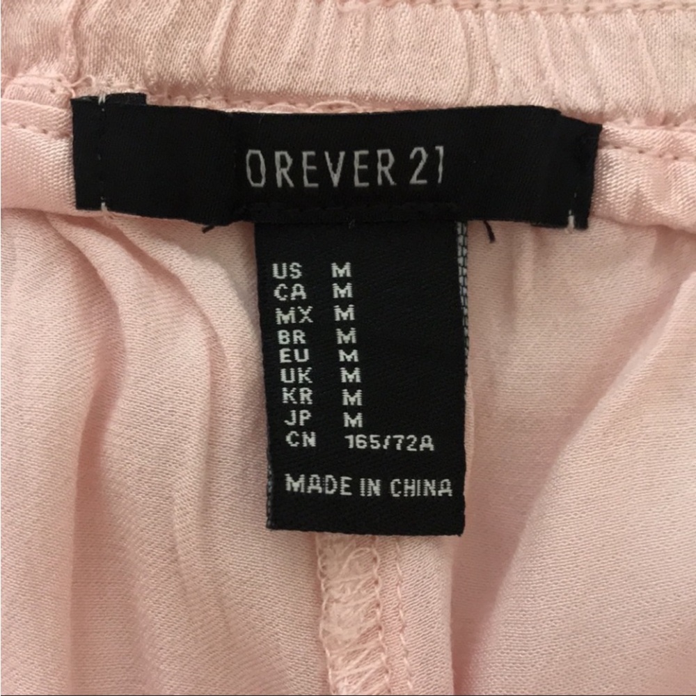 FOREVER 21 Shorts Light Pink & - Picture 7 of 7
